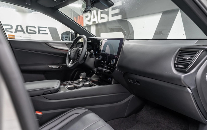 Lexus NX cena 279900 przebieg: 50, rok produkcji 2023 z Kraków małe 352